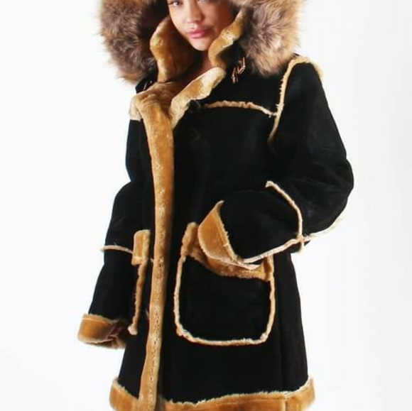 Shearling - Picture 2 of 4